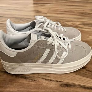 Adidas Gazelle Bold - women US 8/ EU 40